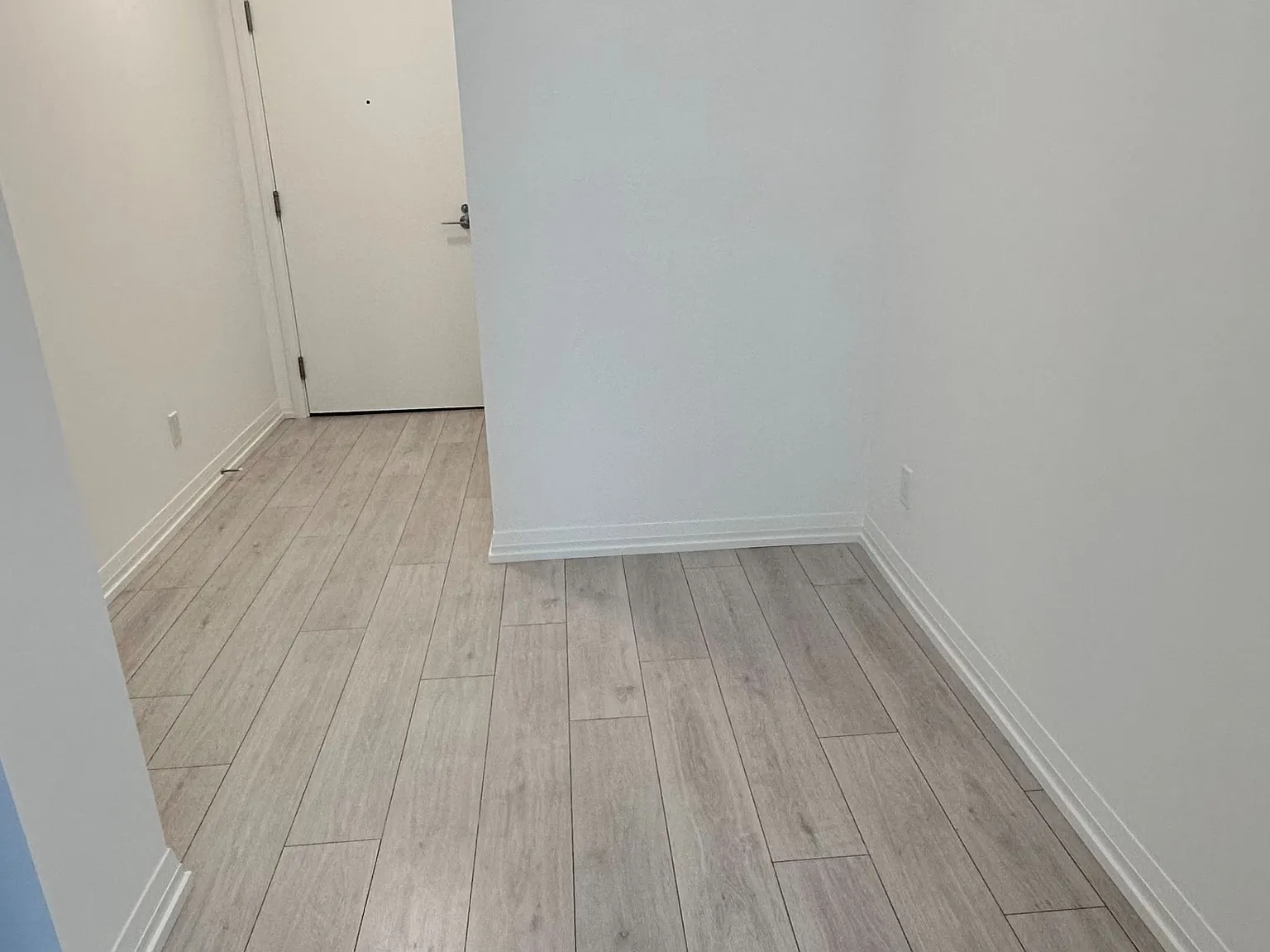 2 bed, $2,600 — Photo 2