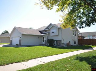 100 Bunker Ct, Mankato, MN 56001
