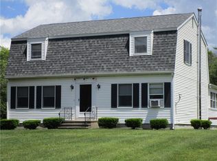 624 Bailey Hill Rd, Killingly, CT 06241