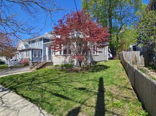 22 Loveland Rd #1, Brookline, MA 02445