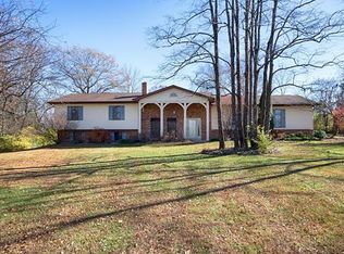 164 Country Squire Ln, Washington, MO 63090