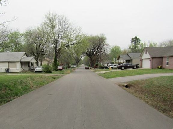 5th image of 1604 N Birmingham Pl