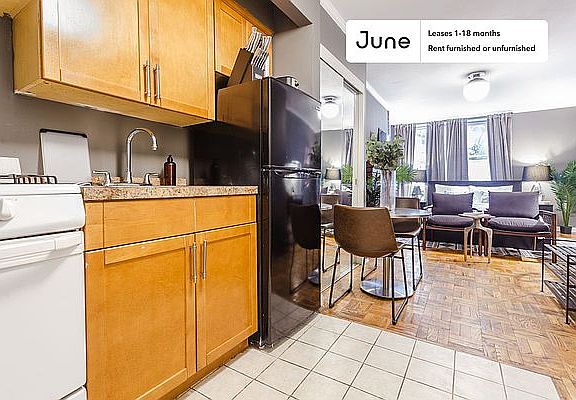 3rd image of 247 E 33rd St APT 1a