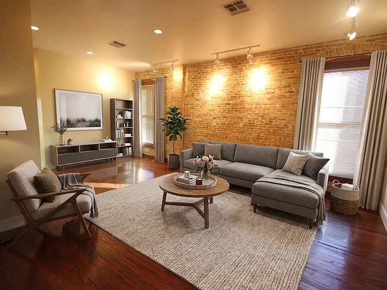 321 S Flores St #M205 — Photo 1