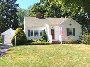 56 Prospect St, Portland, CT 06480
