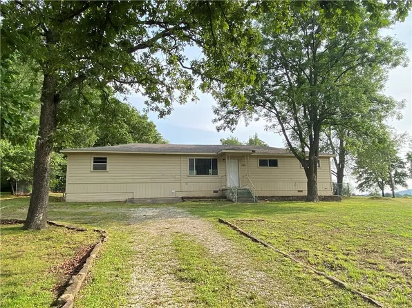 6488 E Hahndo Ln, Fayetteville, AR 72701