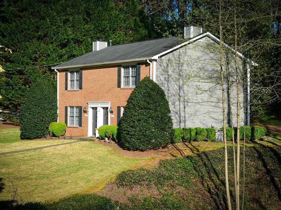 1st image of 2456 Fair Oak Ct
