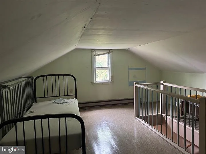 1123 Shepherdstown Rd — Photo 11
