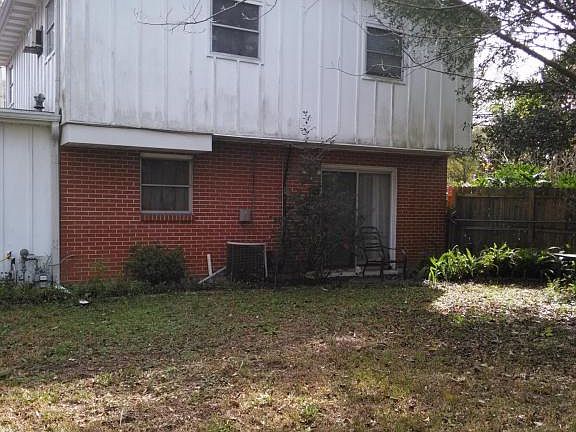 5th image of 6501 Wilson Blvd