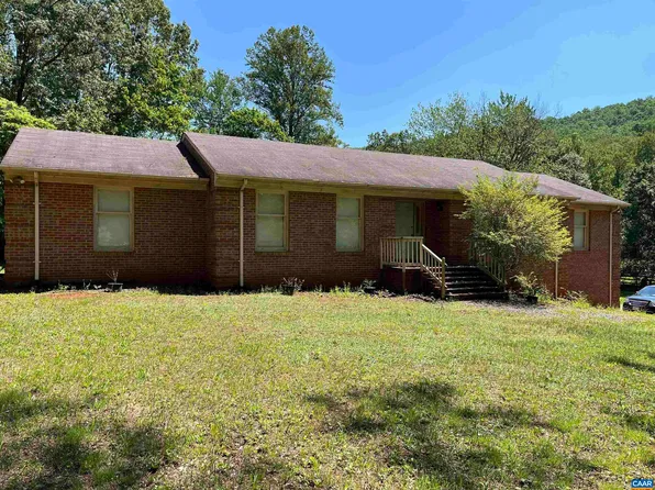 570 Forrest Rd, Charlottesville, VA 22902