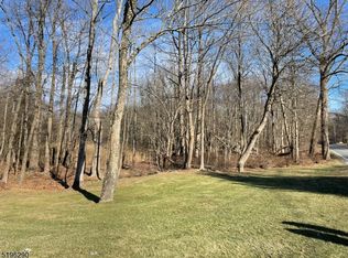 200 Andover Rd, Sparta, NJ 07871