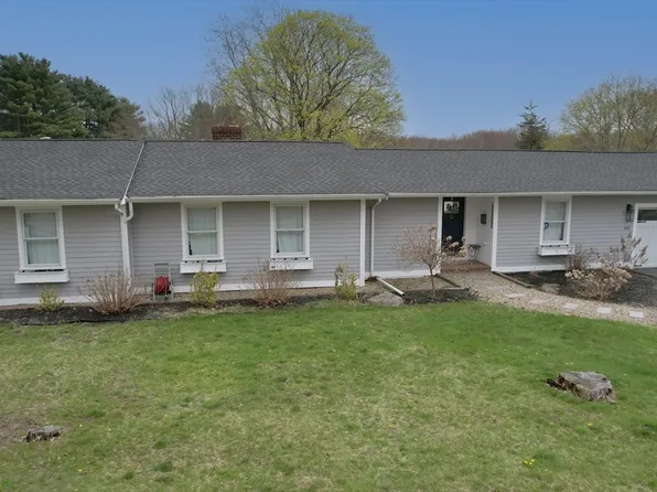 454 Copeland St, Brockton, MA 02301