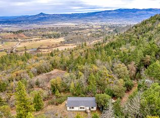 8080 Griffin Creek Rd, Medford, OR 97501