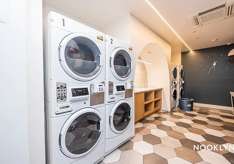 16 Charles Pl #2D — Photo 7