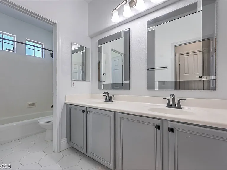 11741 San Rosarita Ct — Photo 46
