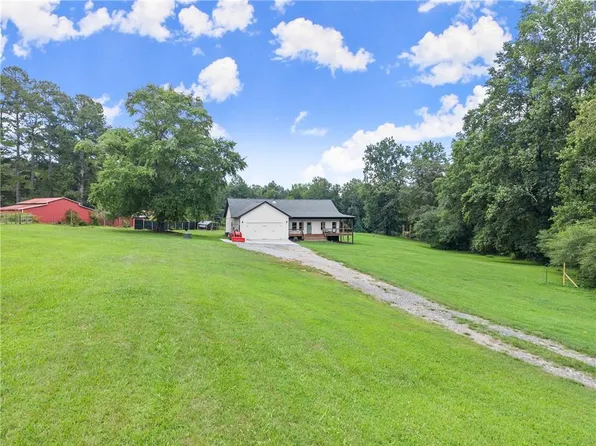6051 Walden Rd, Murrayville, GA 30564