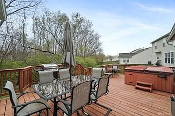 4th image of 5344 Wood Dale Dr