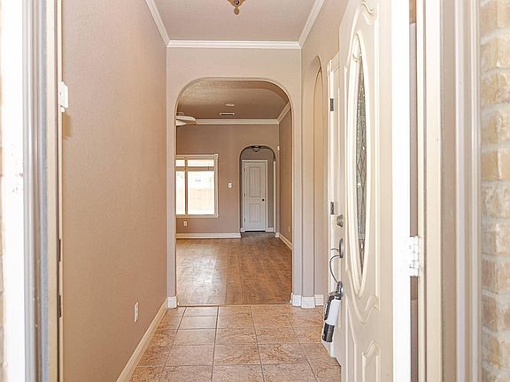 3rd image of 5513 104th St