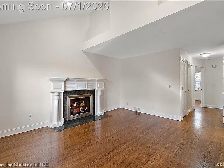 2209 Windemere Rd — Photo 4