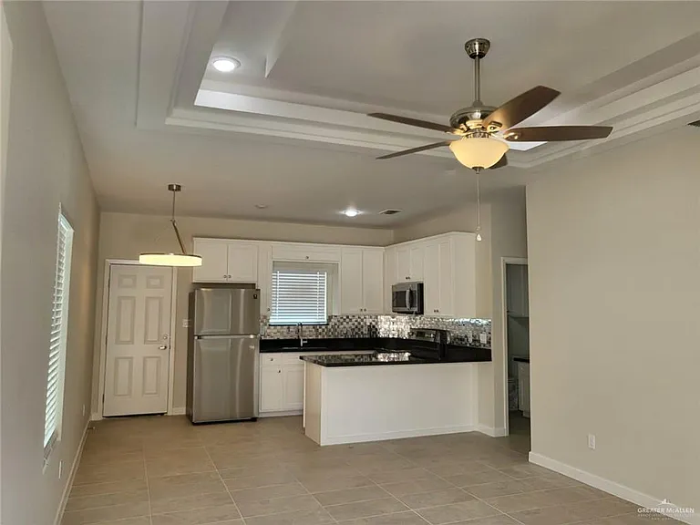 1037 French Ave #2 — Photo 18