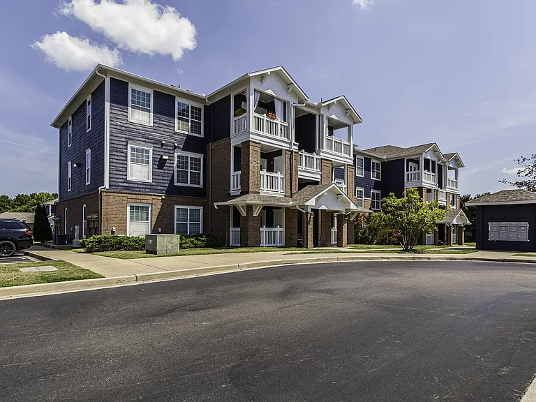 Park Place at Shelby Farms — Photo 14