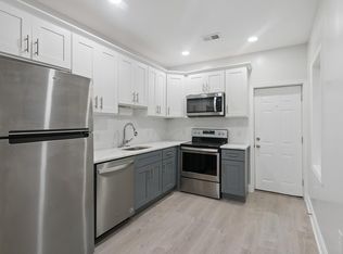 5213 Rodman St, Philadelphia, PA 19143