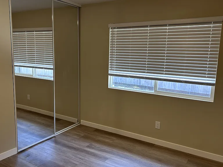 1557 Southwood Dr — Photo 14