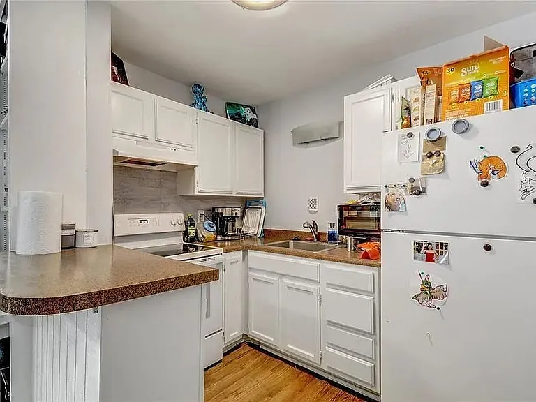 1000 W 26th St #109 — Photo 11