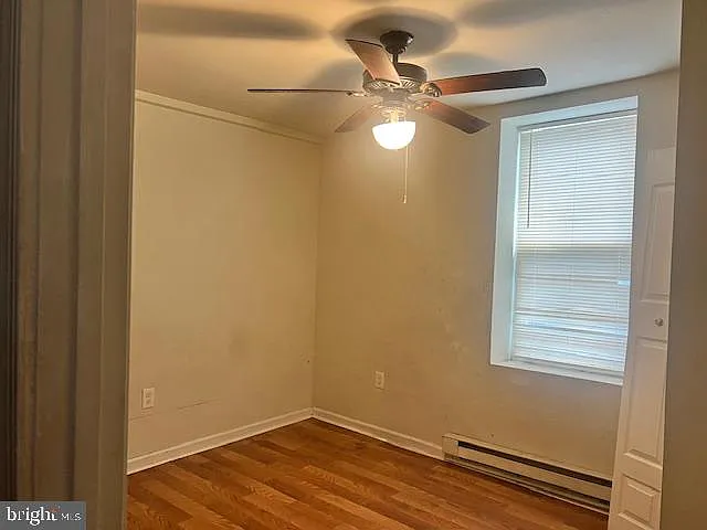 149 E Franklin St — Photo 4