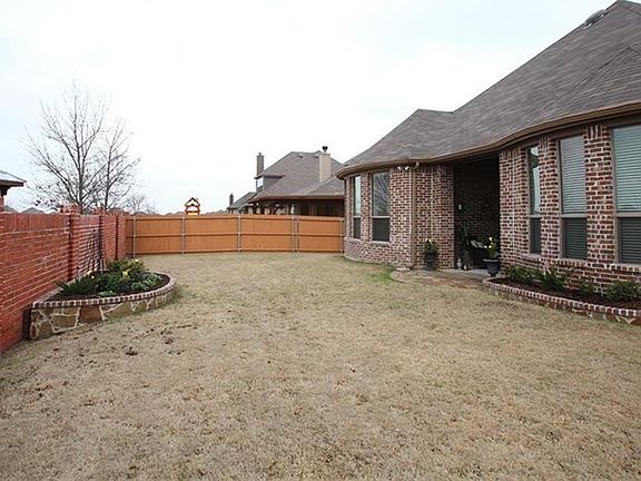 3rd image of 1309 Jennings Ct