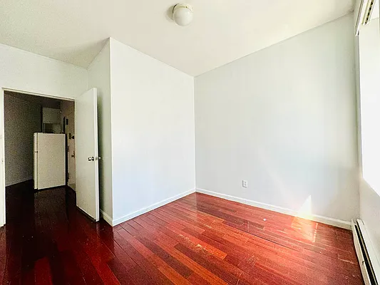 Rented by Metropolitan Property Group | media 14