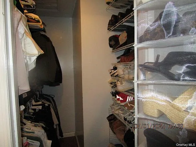 28 Lexington Hl #6 — Photo 15