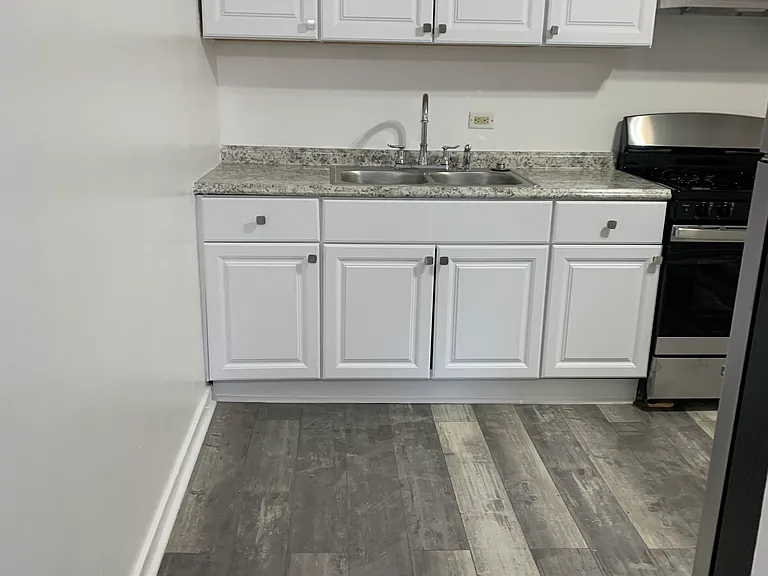 4919 Hull St #1E — Photo 3