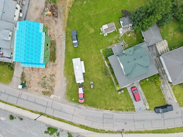 0 Lakeshore Rd, Fort Erie, ON L2A 1B5