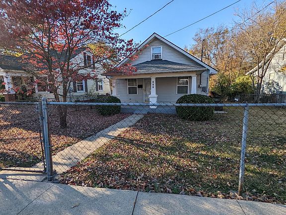 2nd image of 117 Wilton Ave