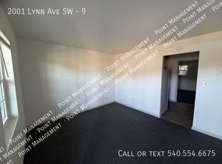 2001 Lynn Ave SW #9, Roanoke, VA 24014