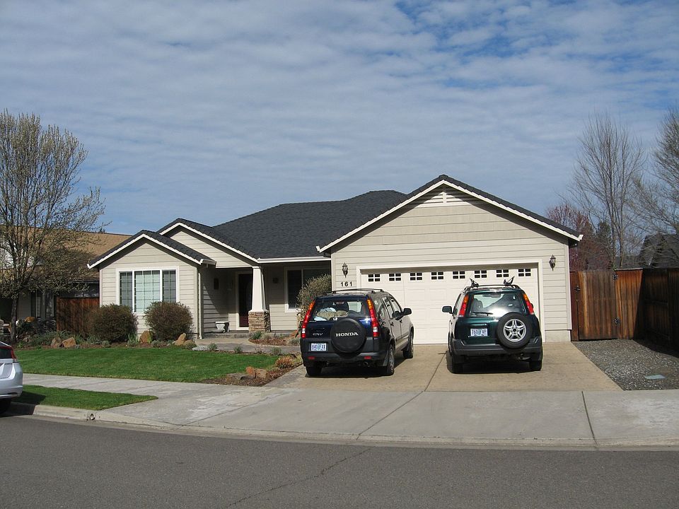 1st image of 161 Glenwood Dr