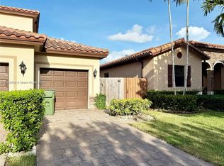 3472 SE 3rd St #2, Homestead, FL 33033