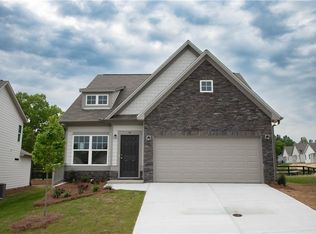 43 Cedar Hill Dr, Dallas, GA 30132