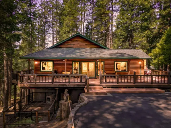 1641 Meadowview Rd, Arnold, CA 95223