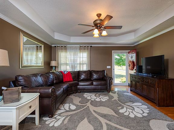 4th image of 119 Sierra Dr