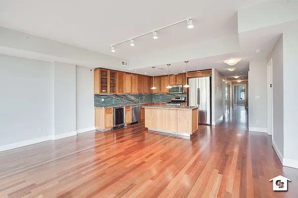 Sold by Coldwell Banker Reliable Real Estate | media 6