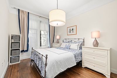 4th image of 315 E 88th St APT 1E