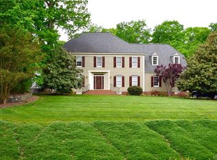 2980 Summerhurst Dr, Midlothian, VA 23113