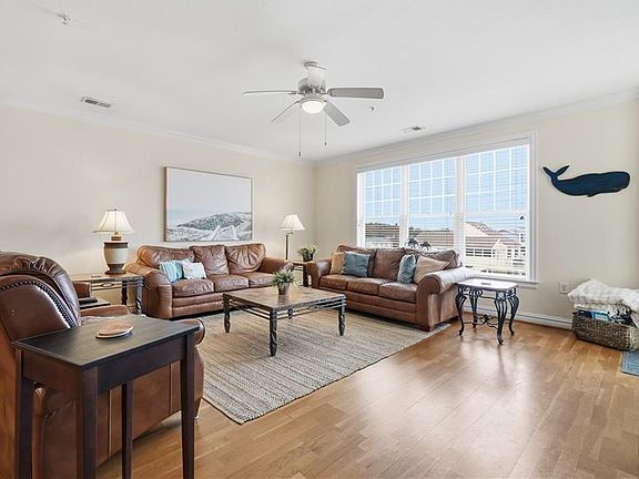 5th image of 204 Sandbridge Rd Unit 217