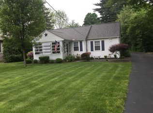 7706 Garfield Rd, Mentor, OH 44060