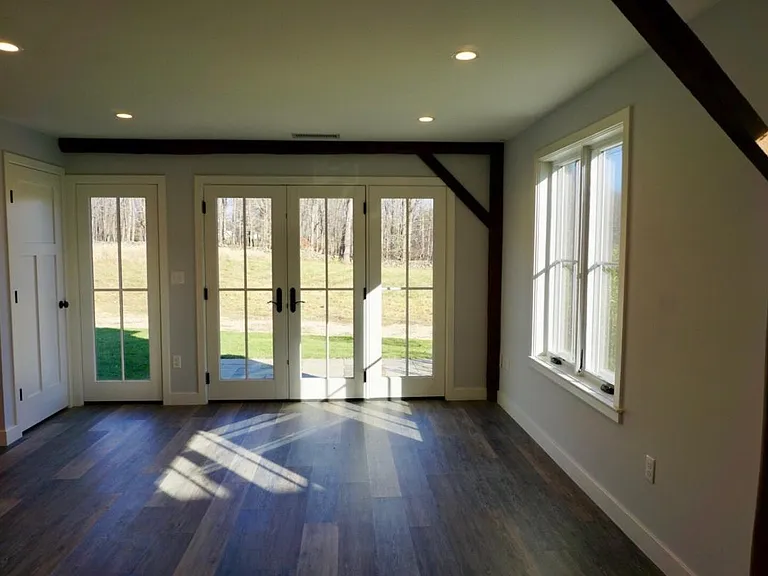 4 Hemlock Rd — Photo 10