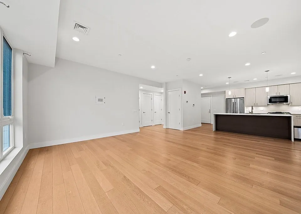488 Dorchester Ave #3D