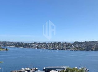 2148 Waverly Pl N APT 2A, Seattle, WA 98109