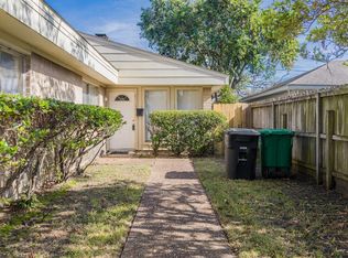 7113 S Gessner Dr, Houston, TX 77036